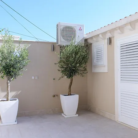 Apartment Violeta 2 With Parking *