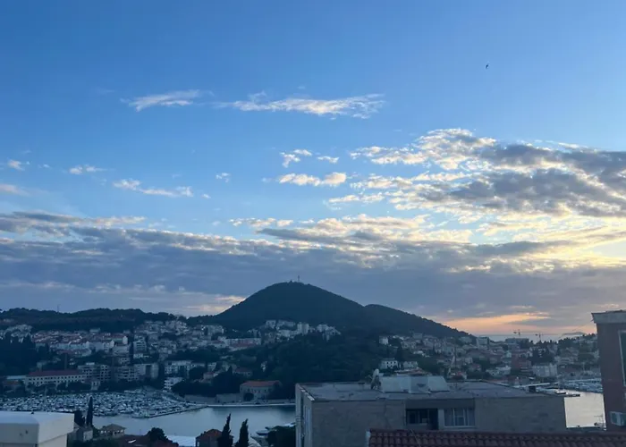 Apartmán Violeta 2 With Parking *