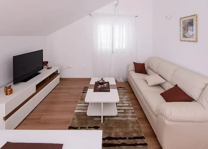 Apartmán Violeta 2 With Parking *