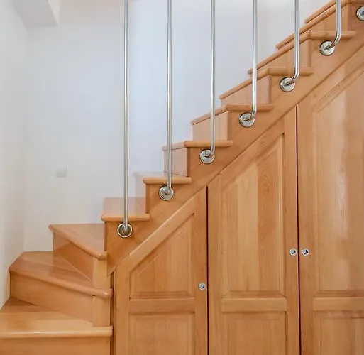 Violeta 2 With Parking