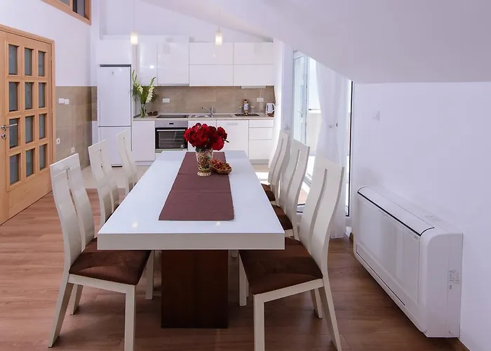 Violeta 2 With Parking Lägenhet *