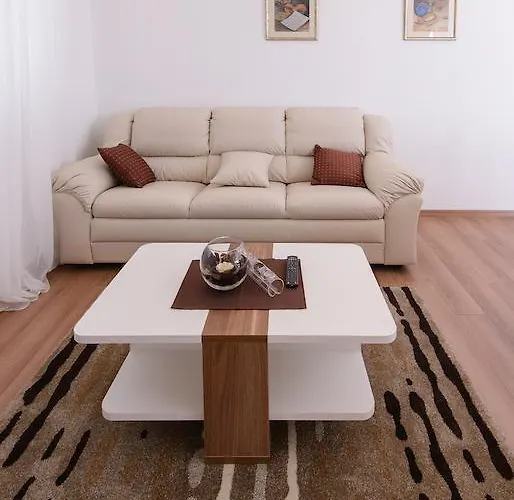 Violeta 2 With Parking *